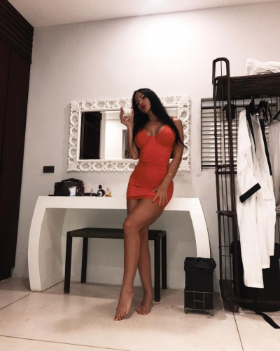 Проститутка Питера Алена Брюнетка c 3 размером груди у метро Выборгская Санкт-Петербург Фото-2