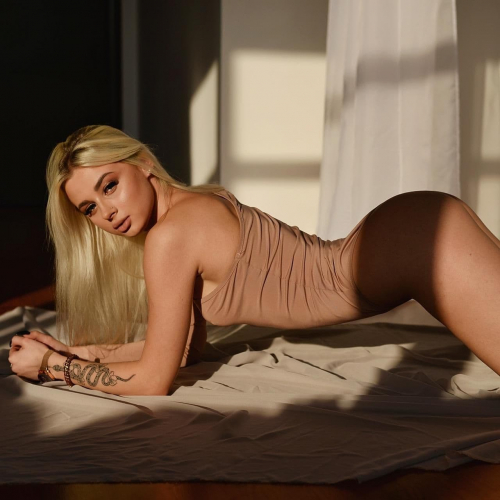 Проститутка Питера Лариса Блондинка c 3 размером груди у метро Невский проспект Санкт-Петербург Фото-4