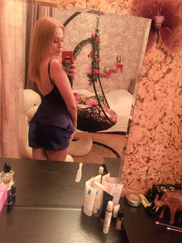 Проститутка Питера Галя Блондинка c 2 размером груди у метро Площадь Александра Невского Санкт-Петербург Фото-1